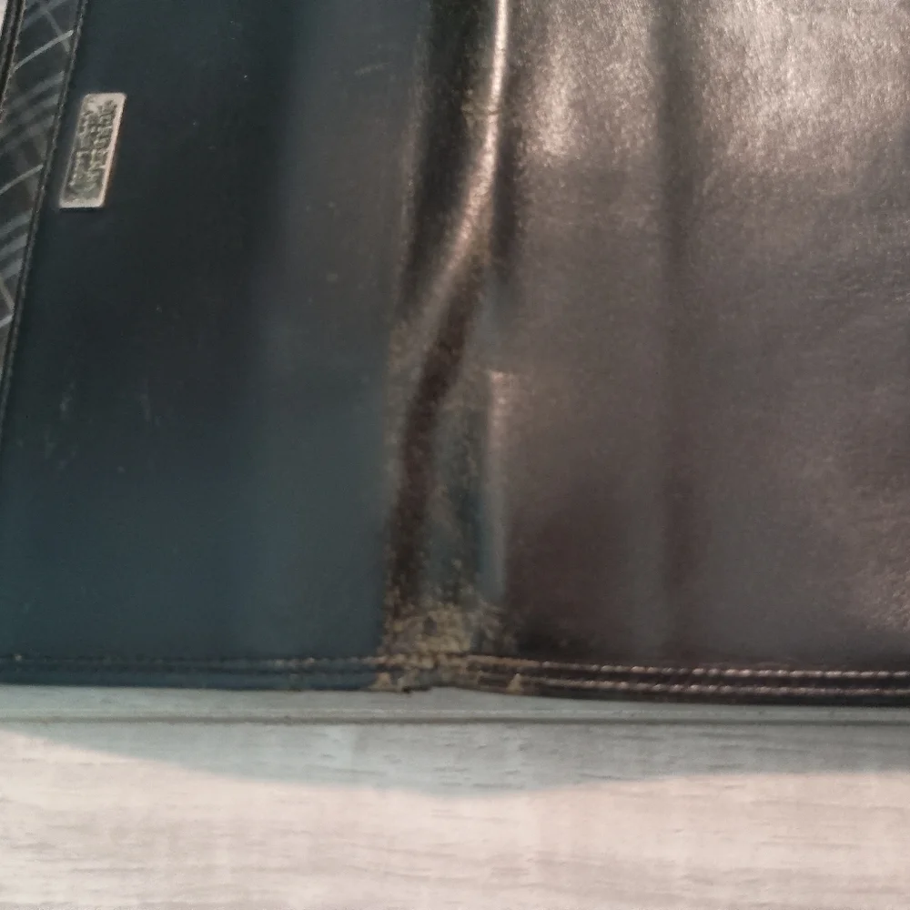 Burberry Long Wallet Nova Check Black Plate Logo Men Women